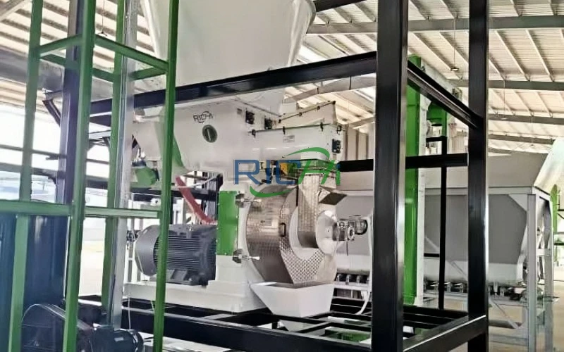 fzlh678 large chicken manure pellet machine in poland